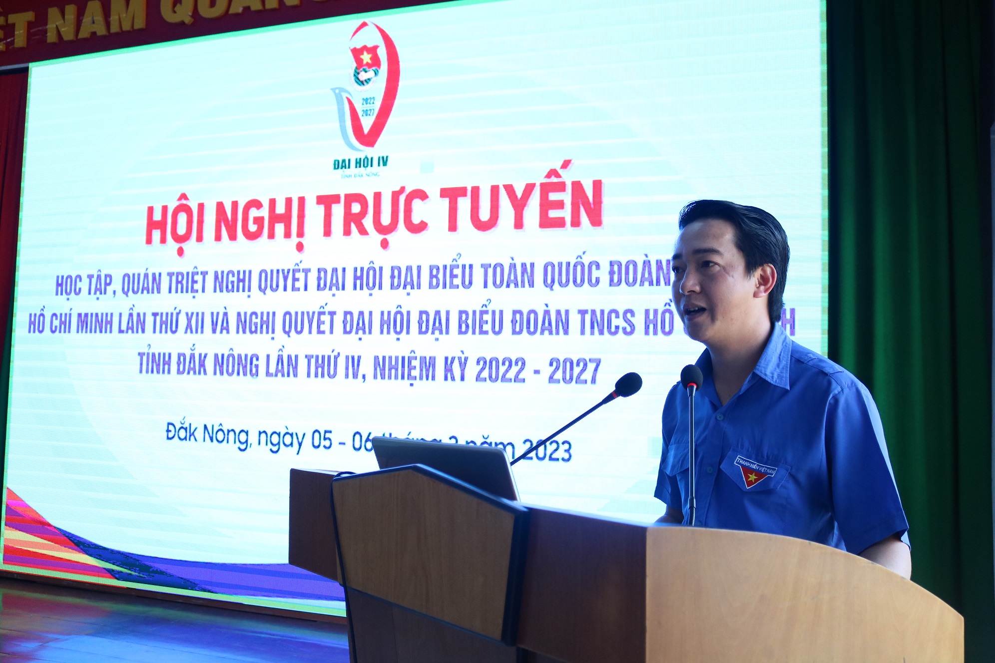 2460:hoi-nghi-truc-tuyen-hoc-tap-quan-triet-nghi-quyet-dai-hoi-doan-toan-quoc-lan-thu-xii-va-nghi-quyet-dai-hoi-doan-tinh-dak-nong-lan-thu-iv